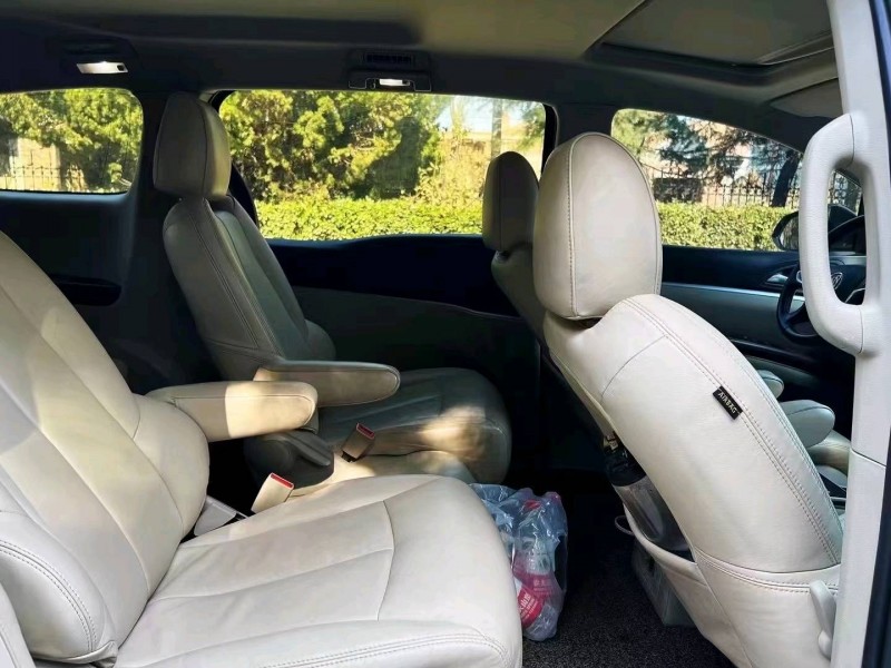 枣庄16年别克GL86