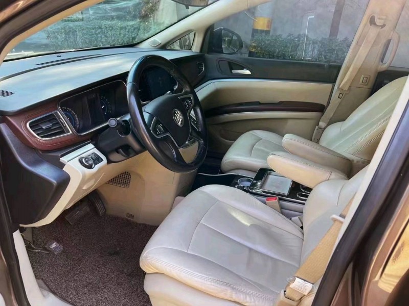 枣庄16年别克GL87