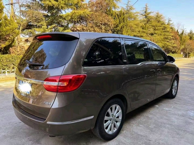 枣庄16年别克GL89