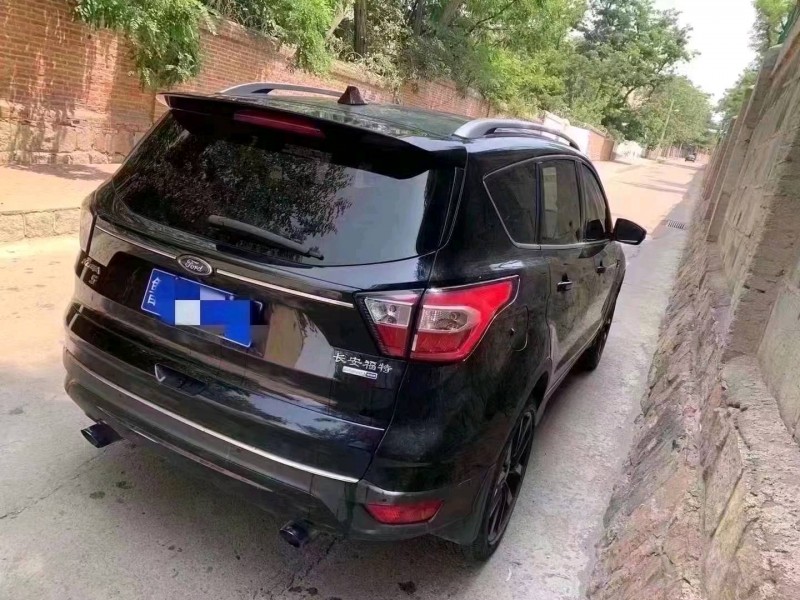 枣庄17年福特翼虎6