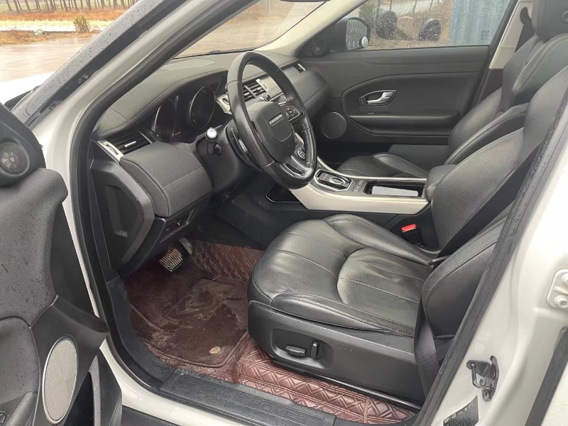 徐州17年路虎极光2