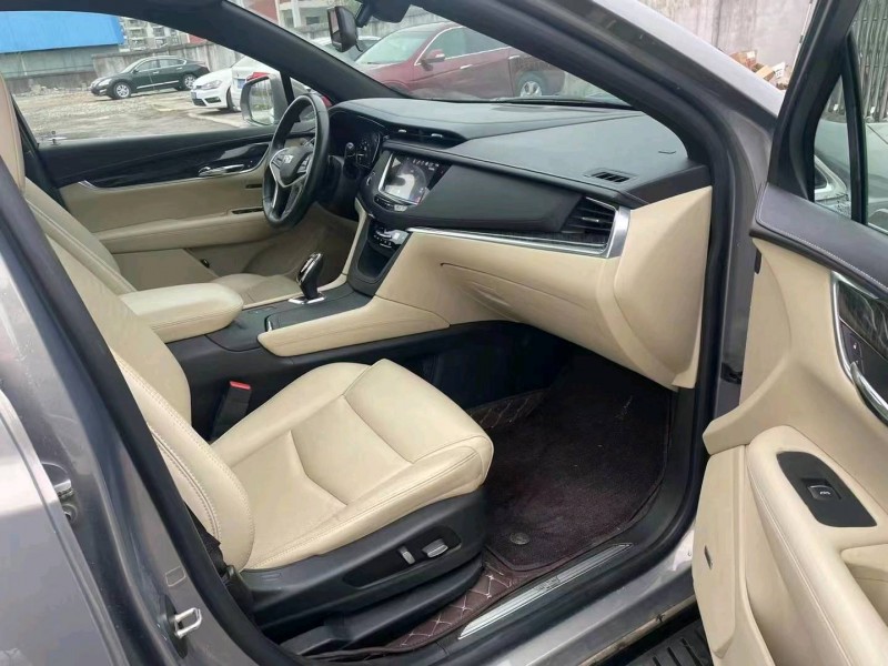 宜昌18年凯迪拉克XT58