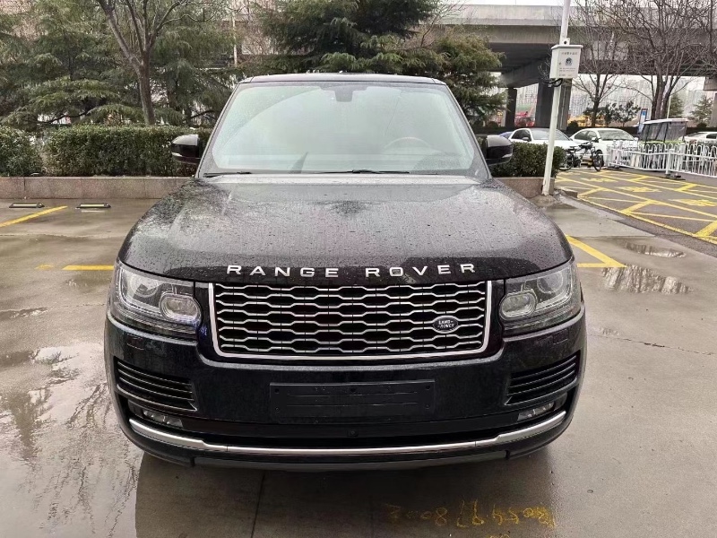 济宁17年路虎揽胜行政1