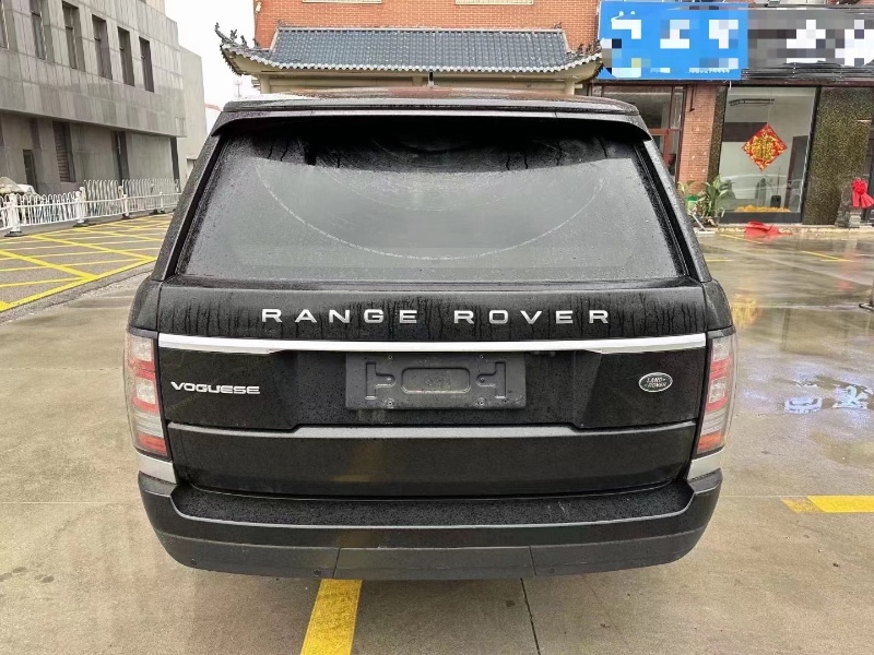 济宁17年路虎揽胜行政6