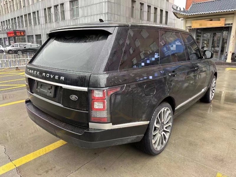 济宁17年路虎揽胜行政7