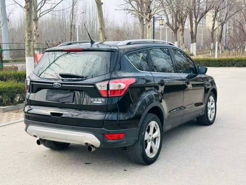 聊城17年福特翼虎7