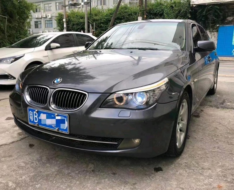 广州08年宝马5系2