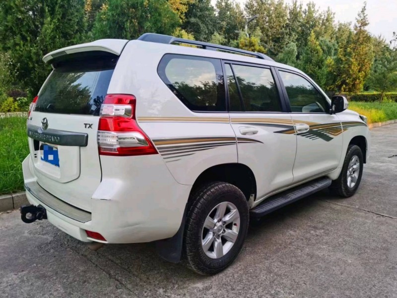 邯郸17年丰田普拉多3