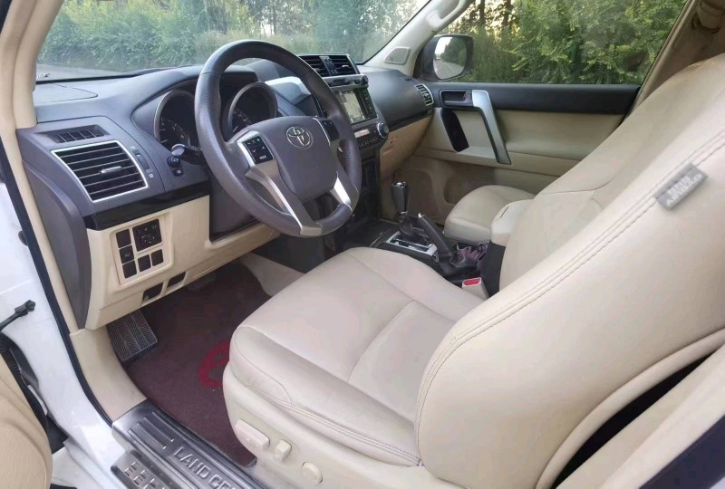 邯郸17年丰田普拉多2