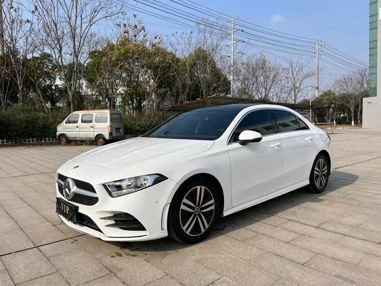盐城19年奔驰A3