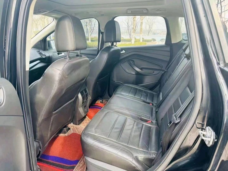 枣庄17年福特翼虎5