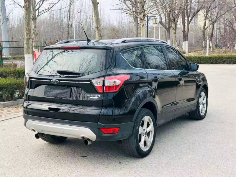 枣庄17年福特翼虎7