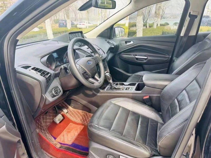 枣庄17年福特翼虎6