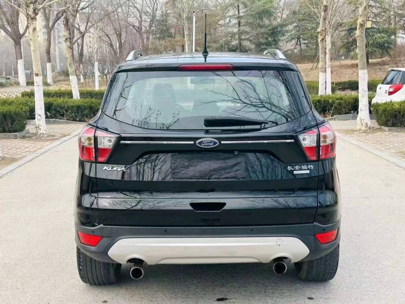 枣庄17年福特翼虎9