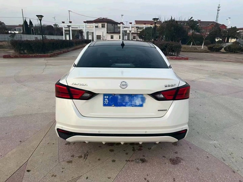 邯郸21年日产天籁2