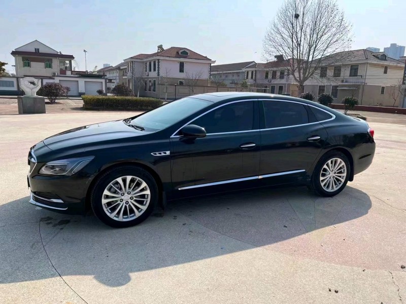 邯郸19年别克君越6