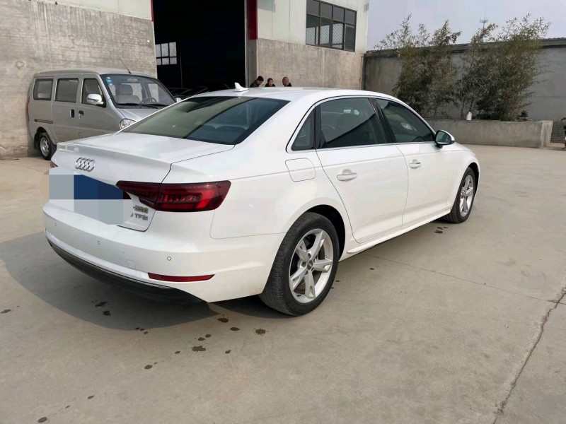 保定18年奥迪A4L3