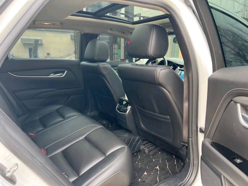 保定18年凯迪拉克XTS5