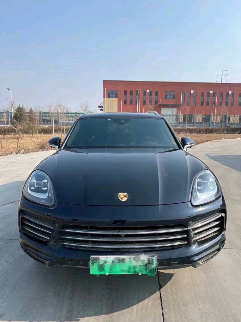 宜昌20年保时捷卡宴1