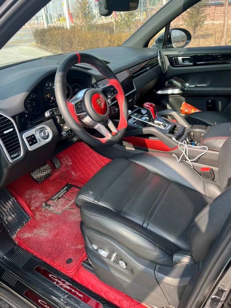 宜昌20年保时捷卡宴9