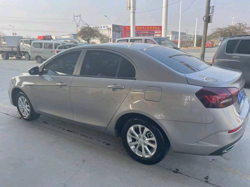 保定21年吉利帝豪4