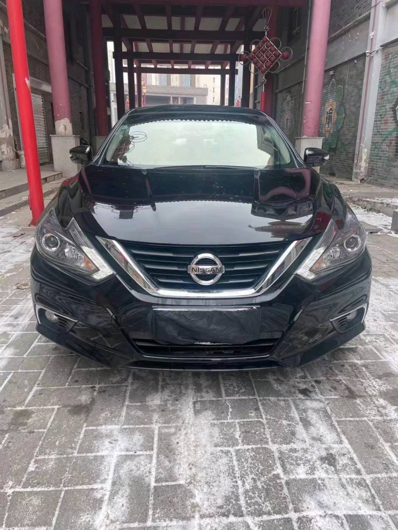 邯郸18年日产天籁9