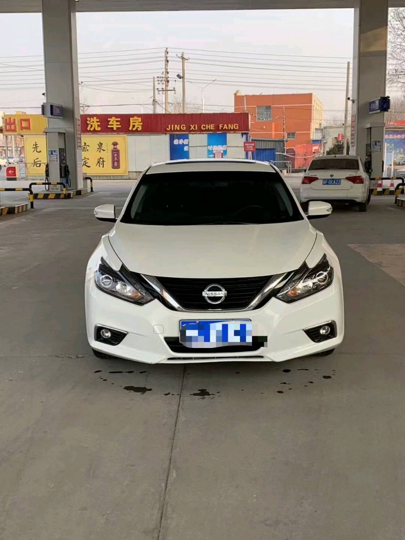 保定19年日产天籁1