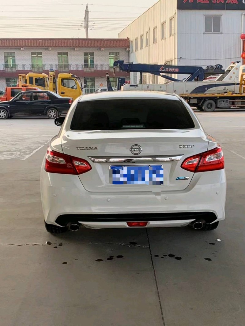 保定19年日产天籁9