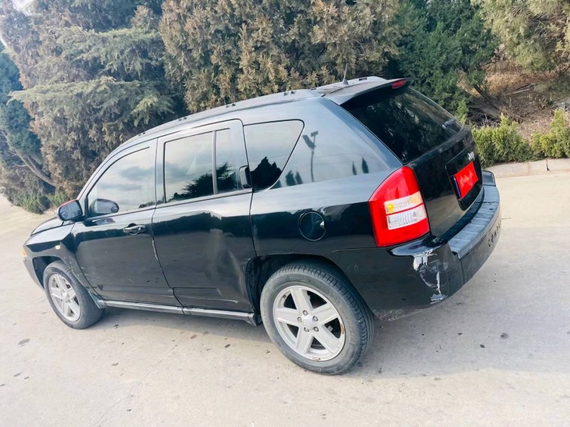 烟台10年Jeep指南者2