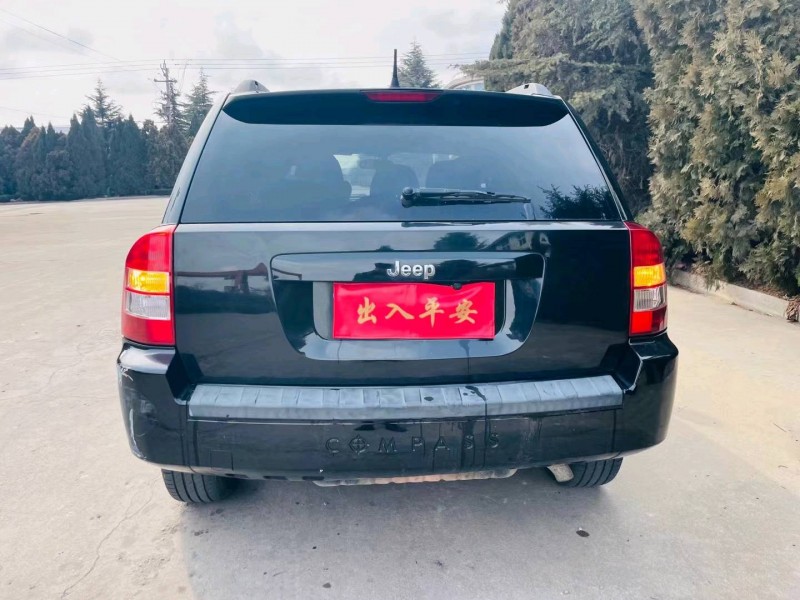 烟台10年Jeep指南者1