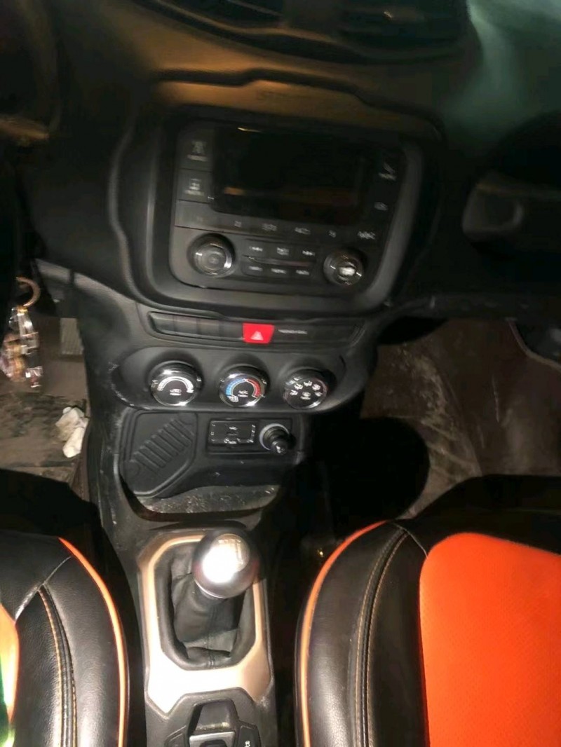 临沂17年Jeep自由侠6