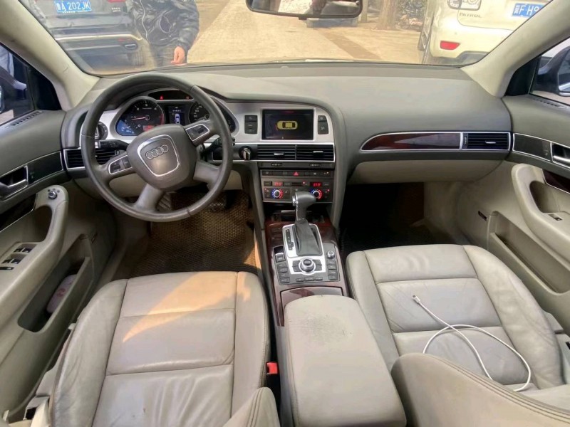 保定10年奥迪A6L5