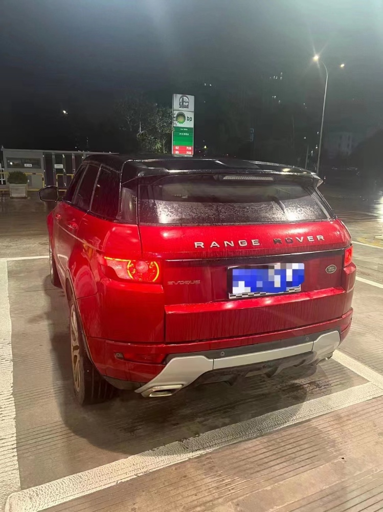 嘉兴14年路虎极光6