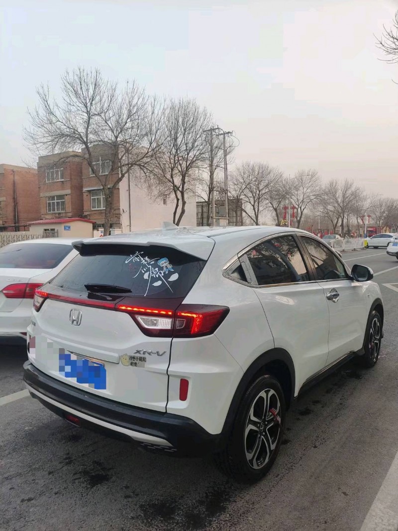 保定21年本田XRV7