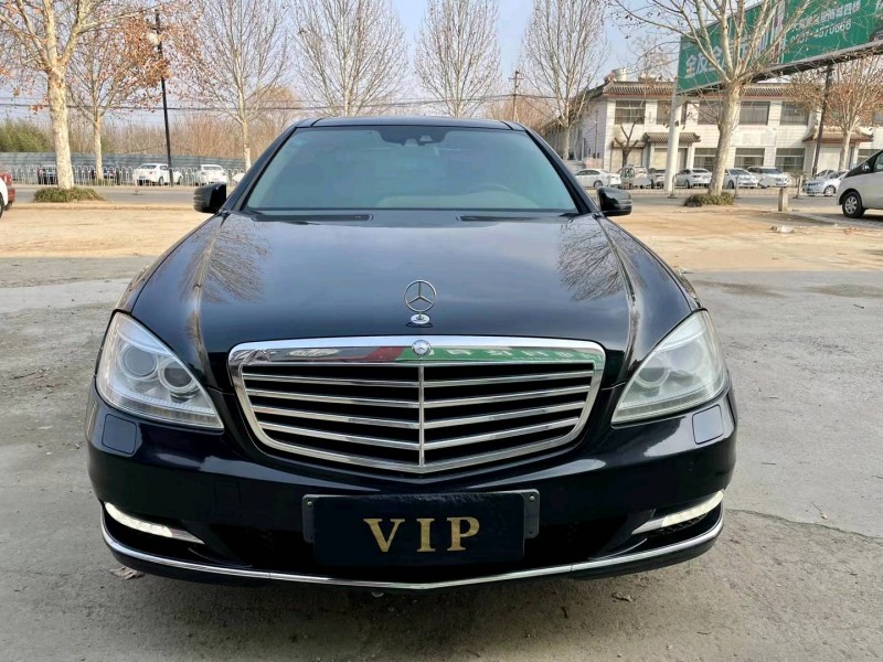 济宁12年奔驰S6