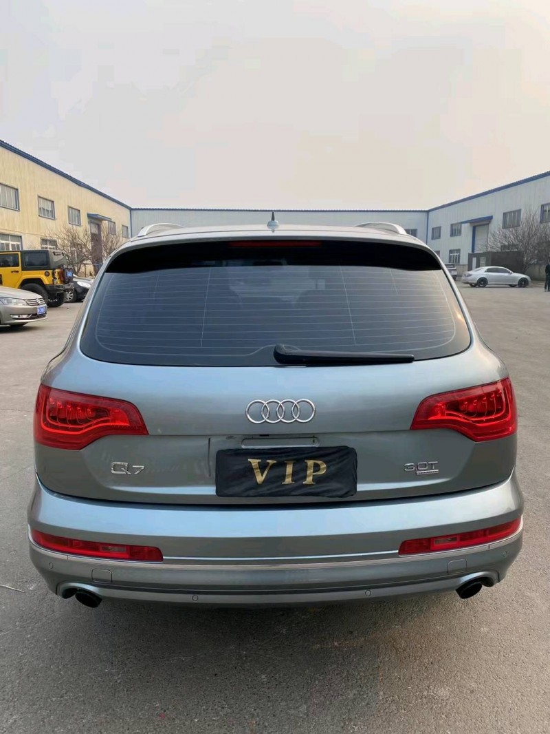 沈阳12年奥迪Q76
