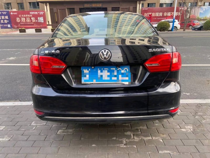 保定13年大众速腾8