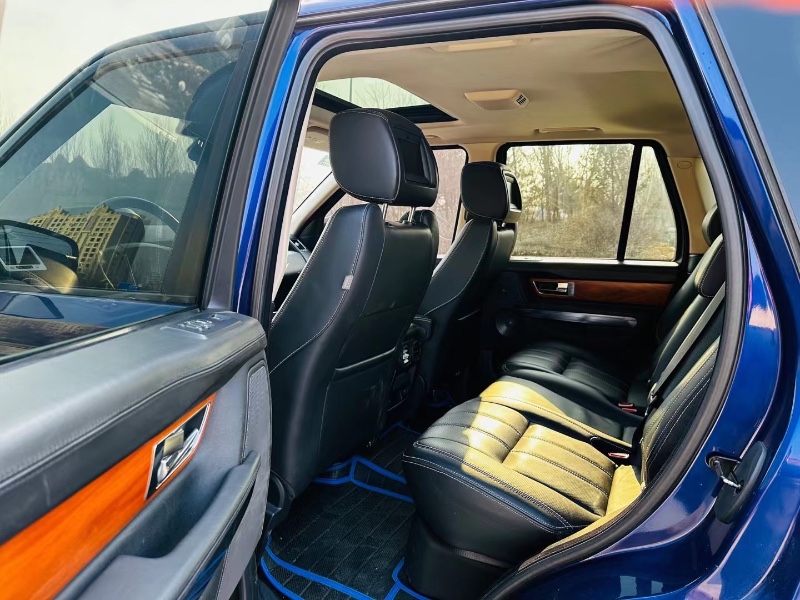 沈阳11年路虎揽胜运动8