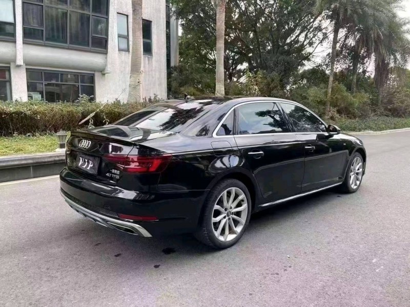 嘉兴19年奥迪A4L8