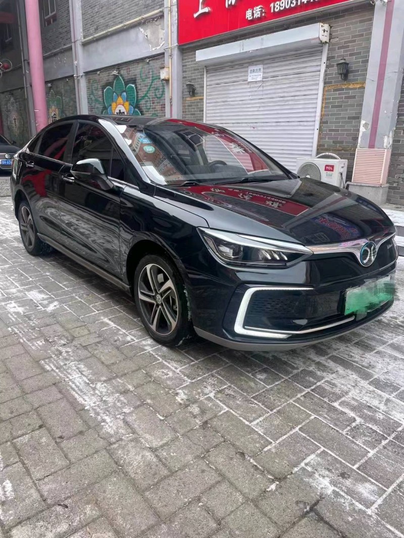 邯郸19年北汽新能源EU系列2