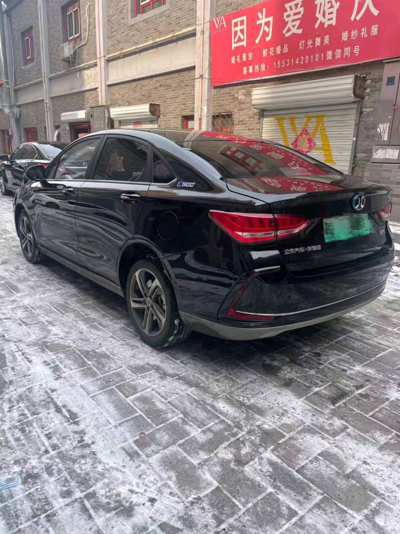 邯郸19年北汽新能源EU系列4