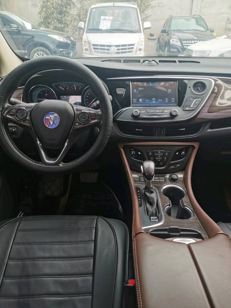 保定18年别克昂科威5