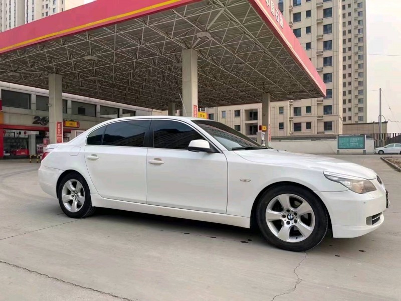 邯郸09年宝马5系9