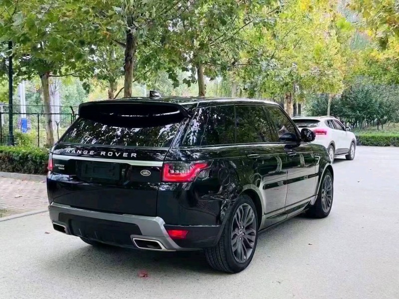 聊城20年路虎揽胜运动8