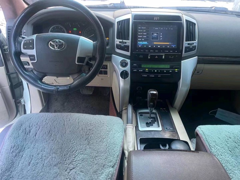 邯郸16年丰田兰德酷路泽5