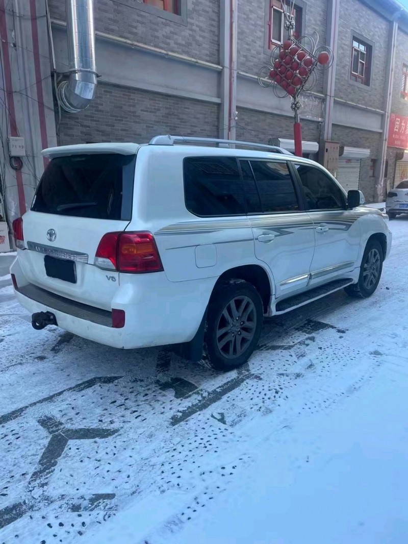 邯郸16年丰田兰德酷路泽7