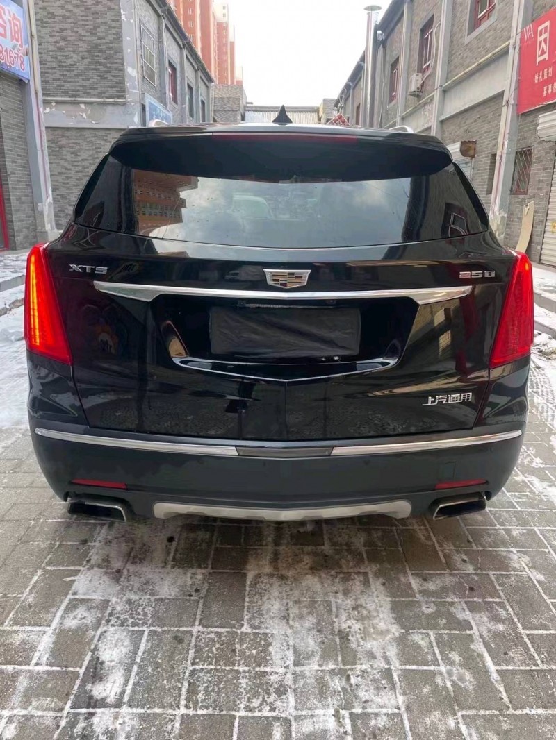 邯郸18年凯迪拉克XT59