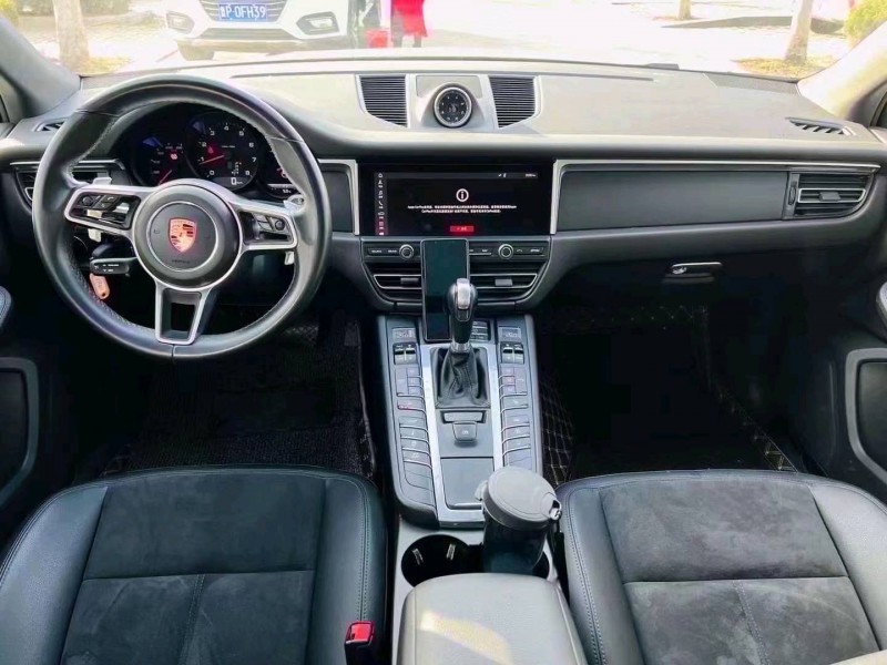 聊城19年保时捷Macan5