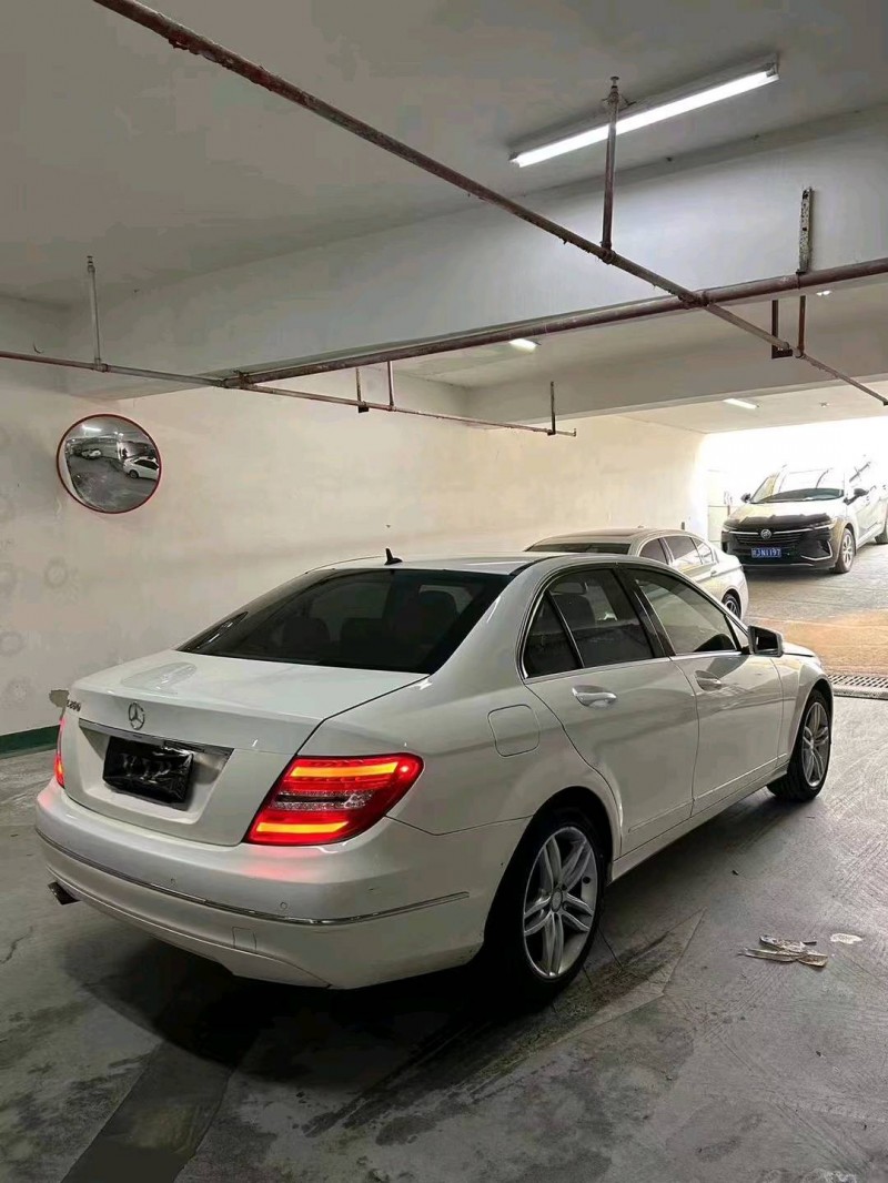 嘉兴13年奔驰C3