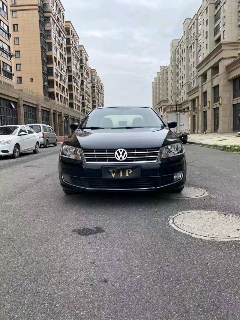 嘉兴13年大众朗逸1